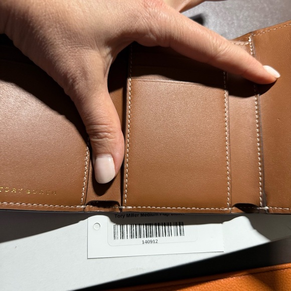 NWT Tory Burch Brown Leather Wallet - Picture 8 of 10